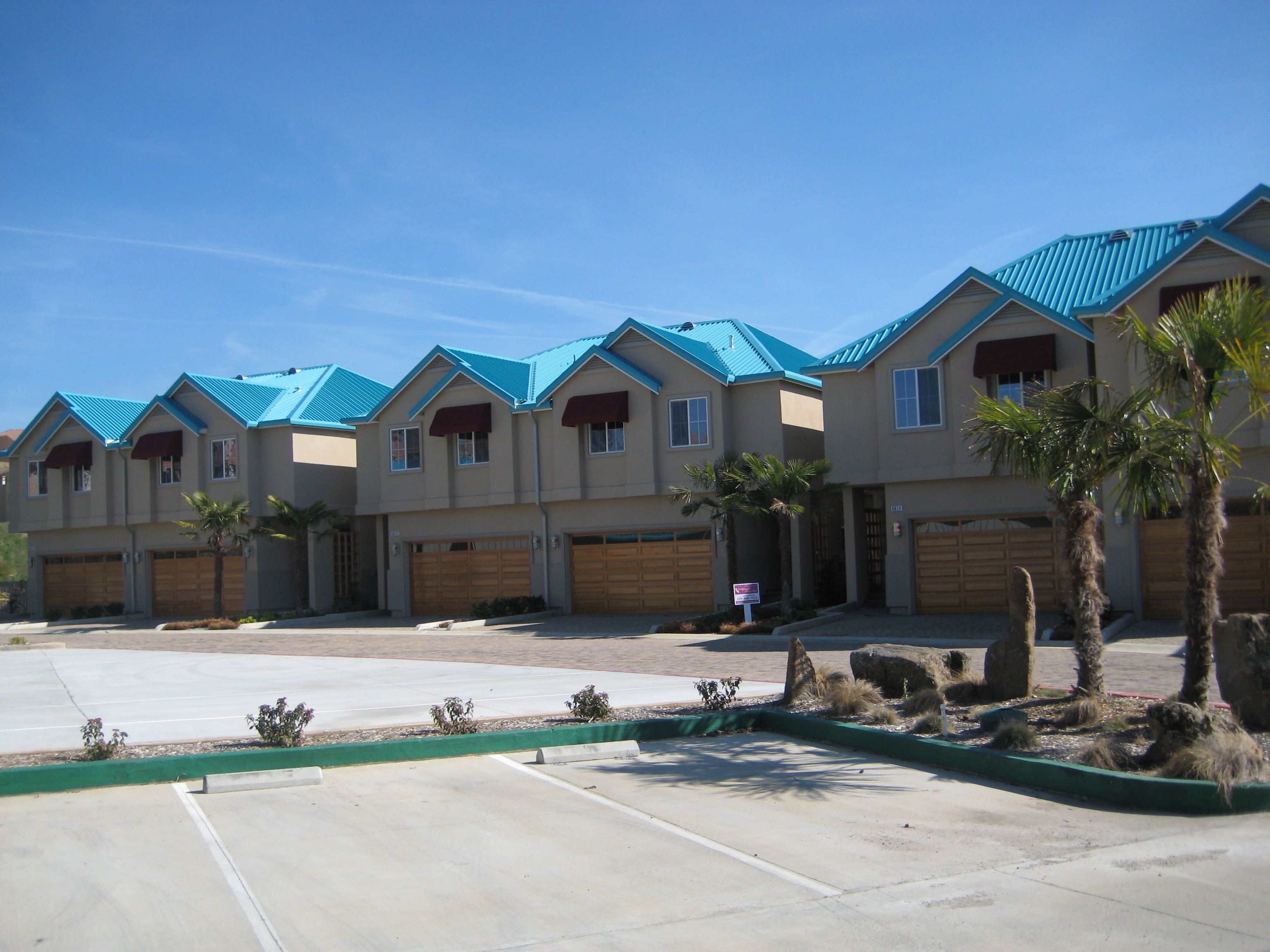 Waterfront Town Homes at Lake Tulloch